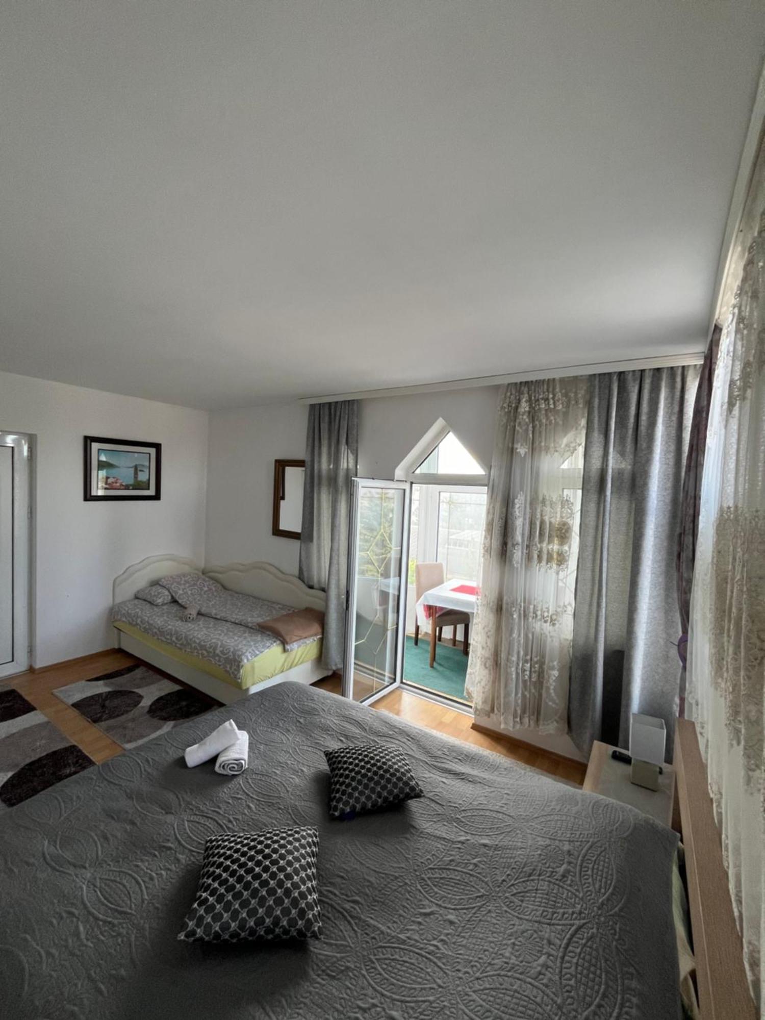 Prenociste Delija 020 Apartment Сйеница Екстериор снимка